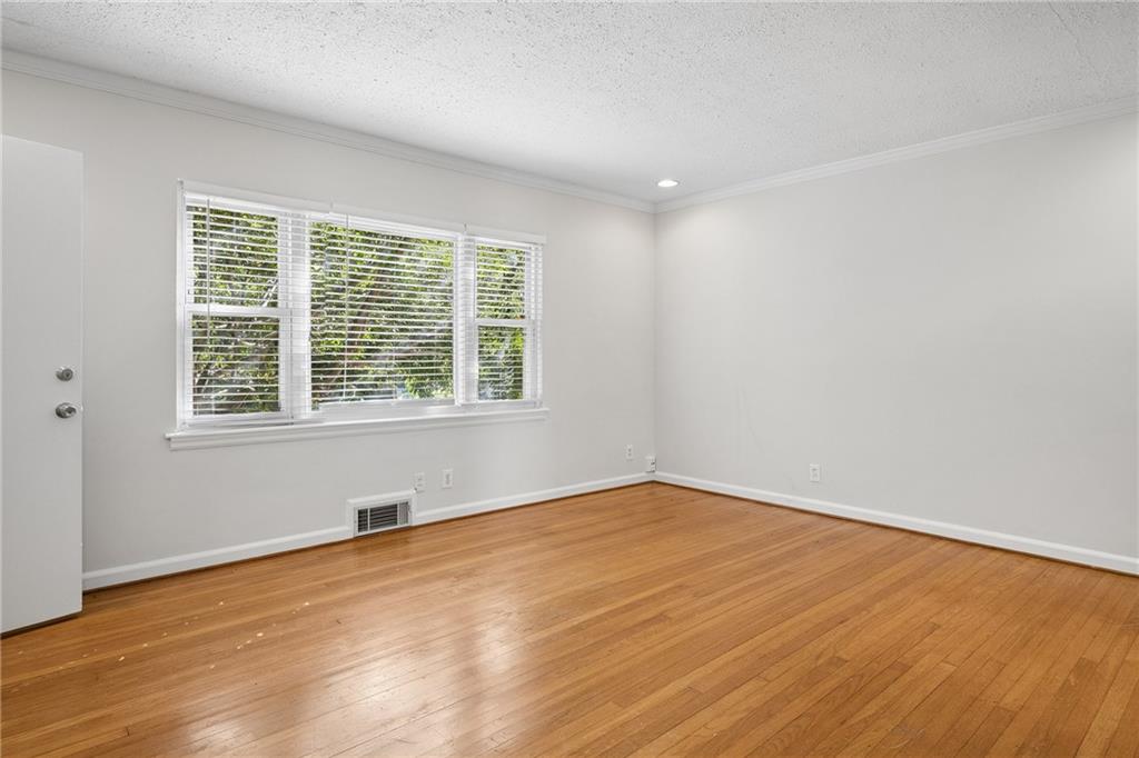 640 Webster Drive Property Photo 22