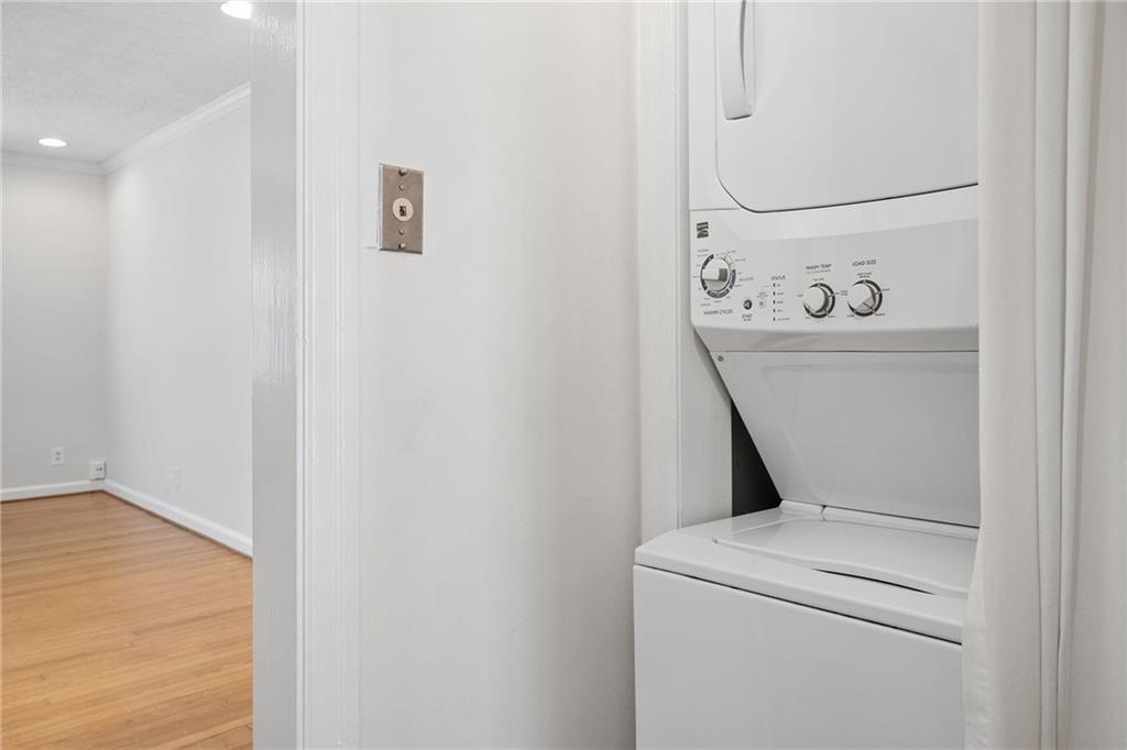 640 Webster Drive Property Photo 27