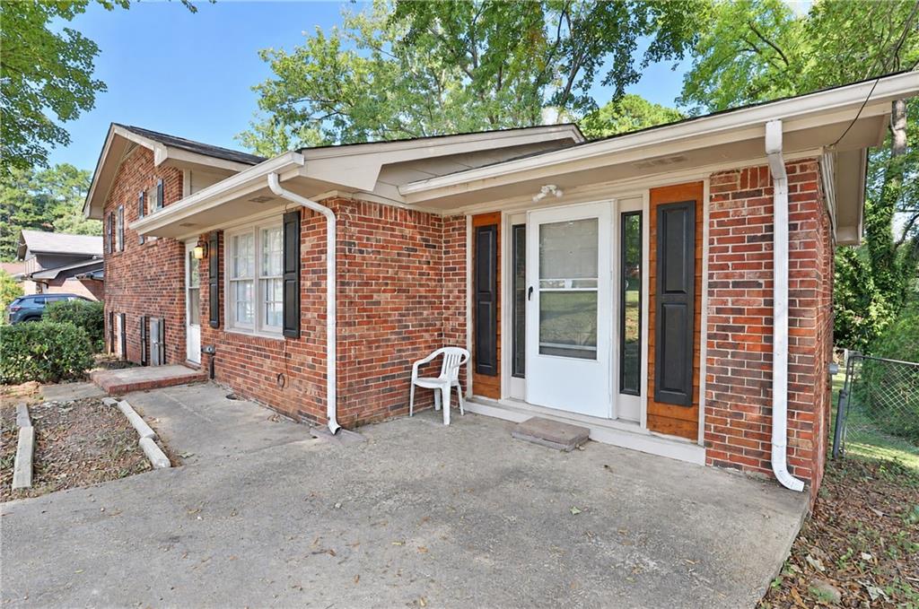 6370 Maddox Road Property Photo 3