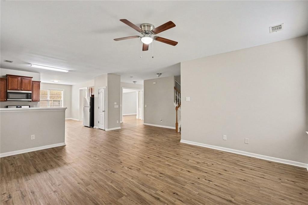 1300 Ethans Way Property Photo 7