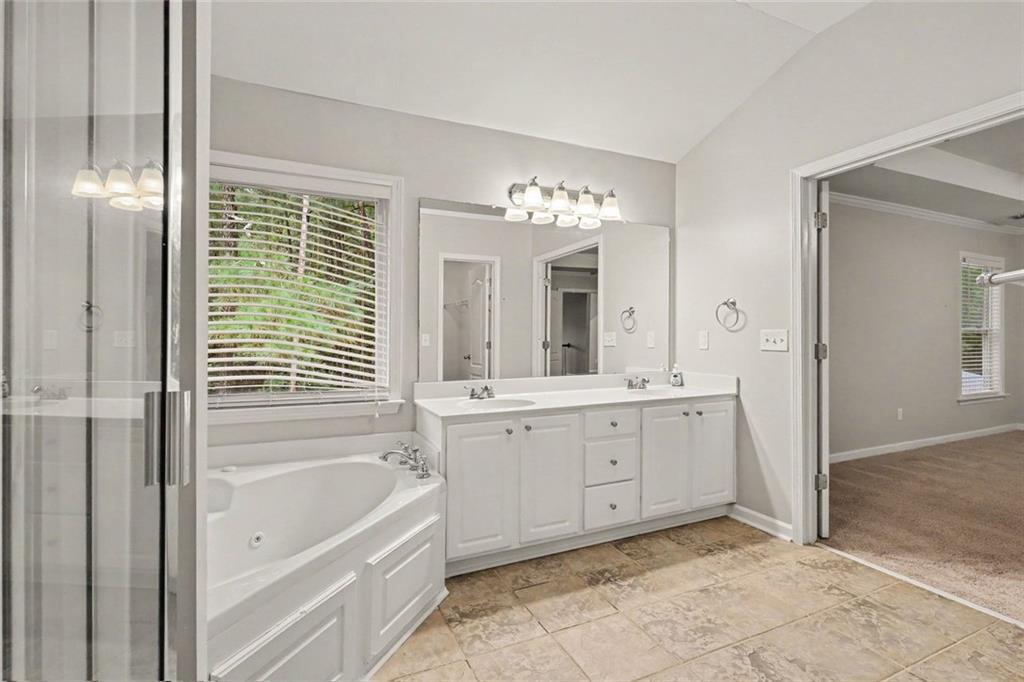 1300 Ethans Way Property Photo 23