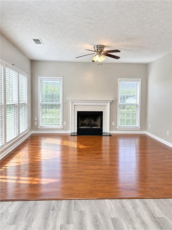 3140 Abbotts Pointe Drive Property Photo 3