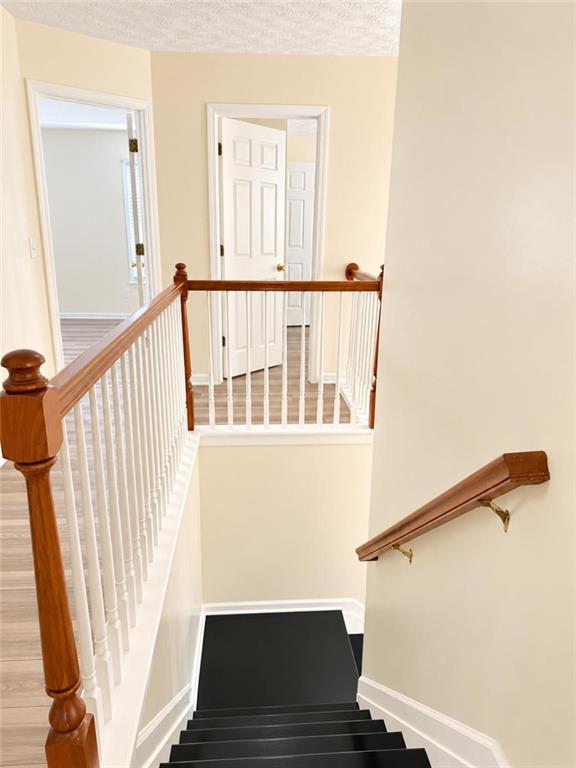 3140 Abbotts Pointe Drive Property Photo 7