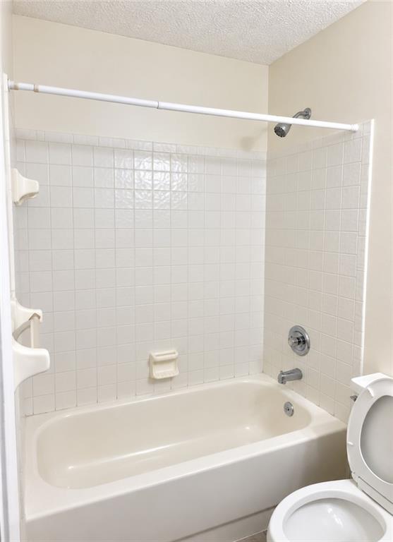 3140 Abbotts Pointe Drive Property Photo 13