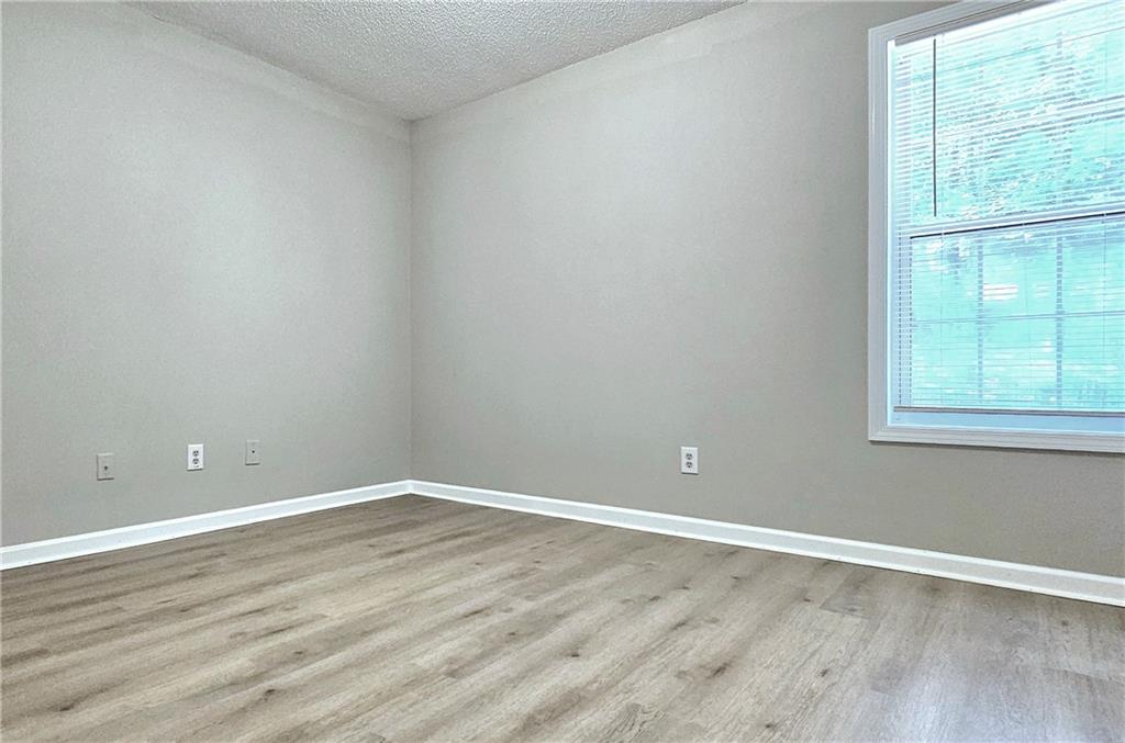 1030 Soaring Drive Property Photo 29