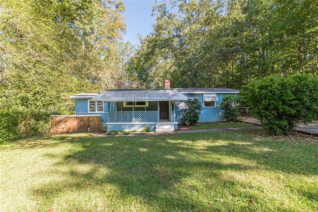 5749 Pinecrest Road Property Photo 1