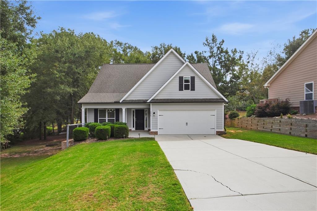 2878 Oak Springs Drive Property Photo 1