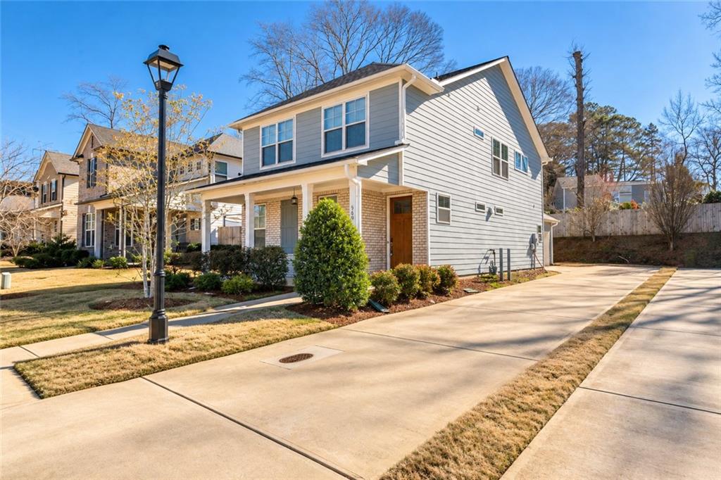 969 Rittenhouse Way Property Photo 3