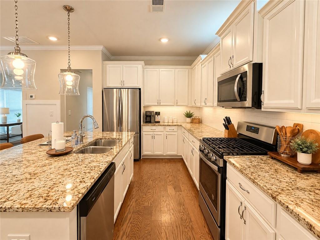 969 Rittenhouse Way Property Photo 7