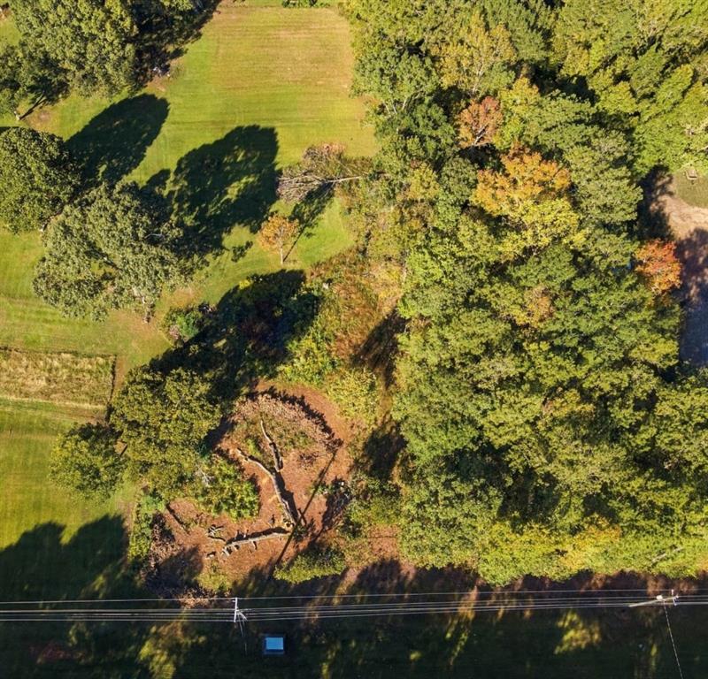 7020 Post Road Property Photo 1