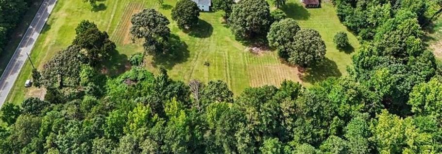 7020 Post Road Property Photo 6