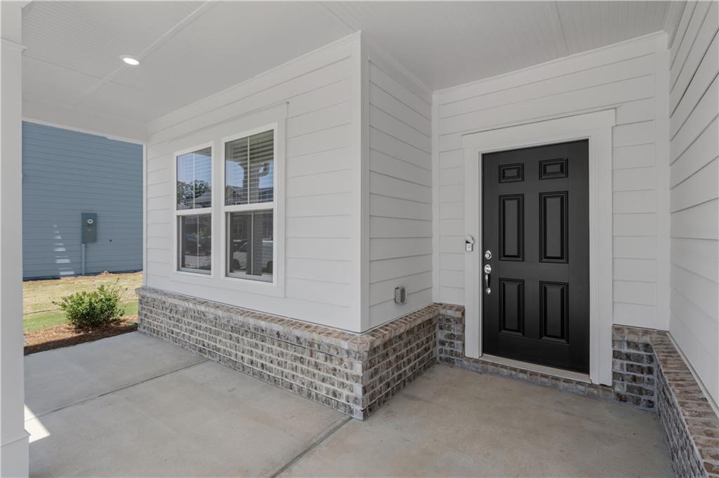 3096 Orwell Drive Property Photo 2