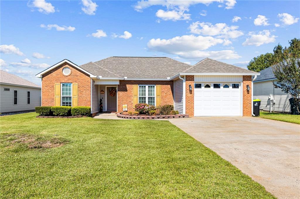 207 Tyson Glen Drive Property Photo 1