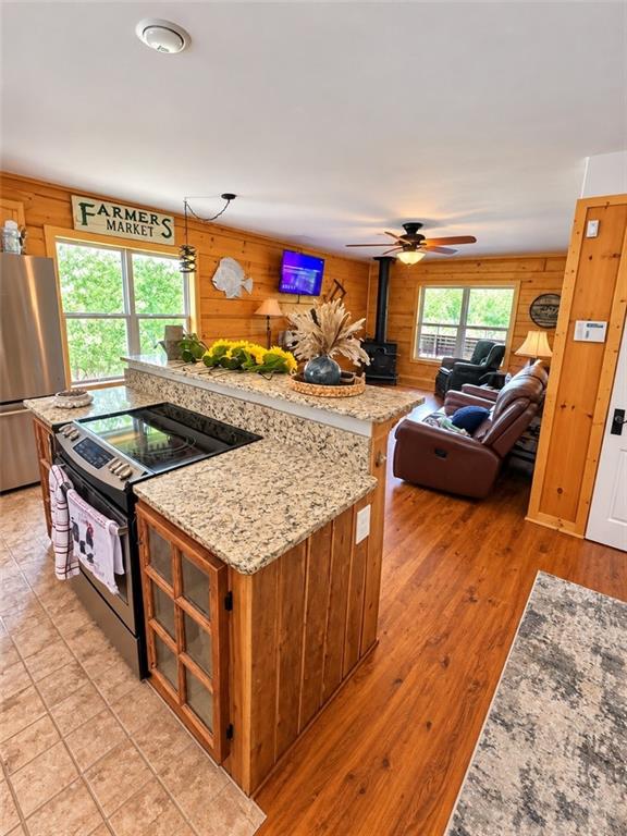 53 Charles Arthur Avenue Property Photo 3
