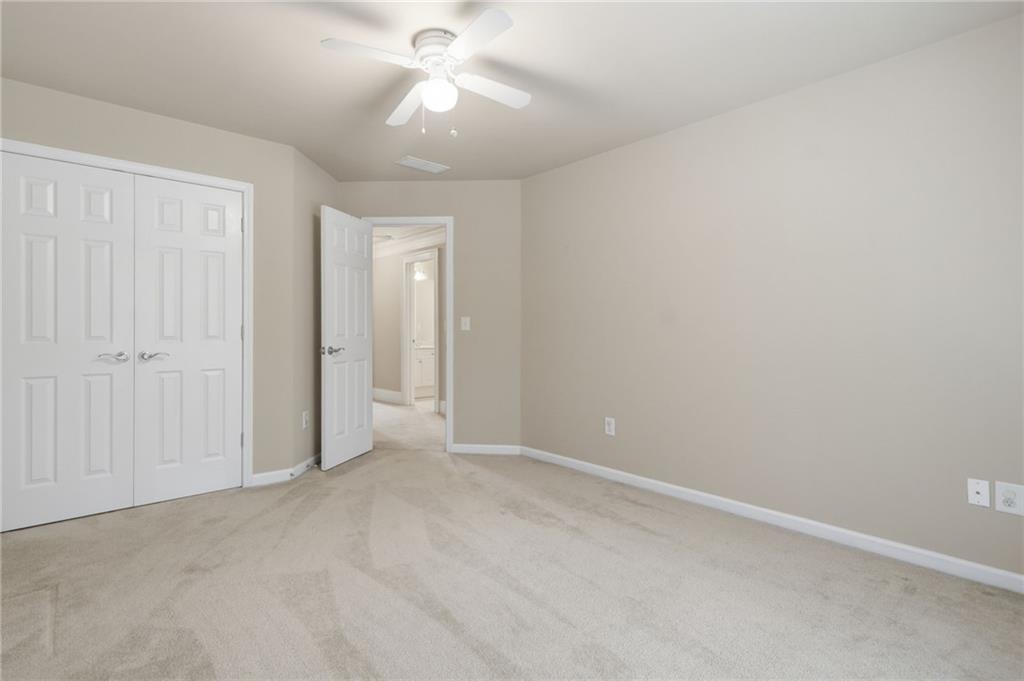 715 Crescent Circle Property Photo 44