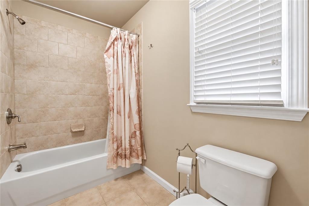 715 Crescent Circle Property Photo 45