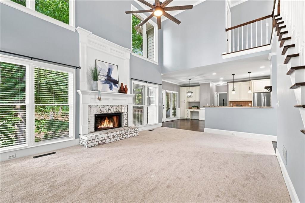 2015 Crossover Drive Property Photo 7