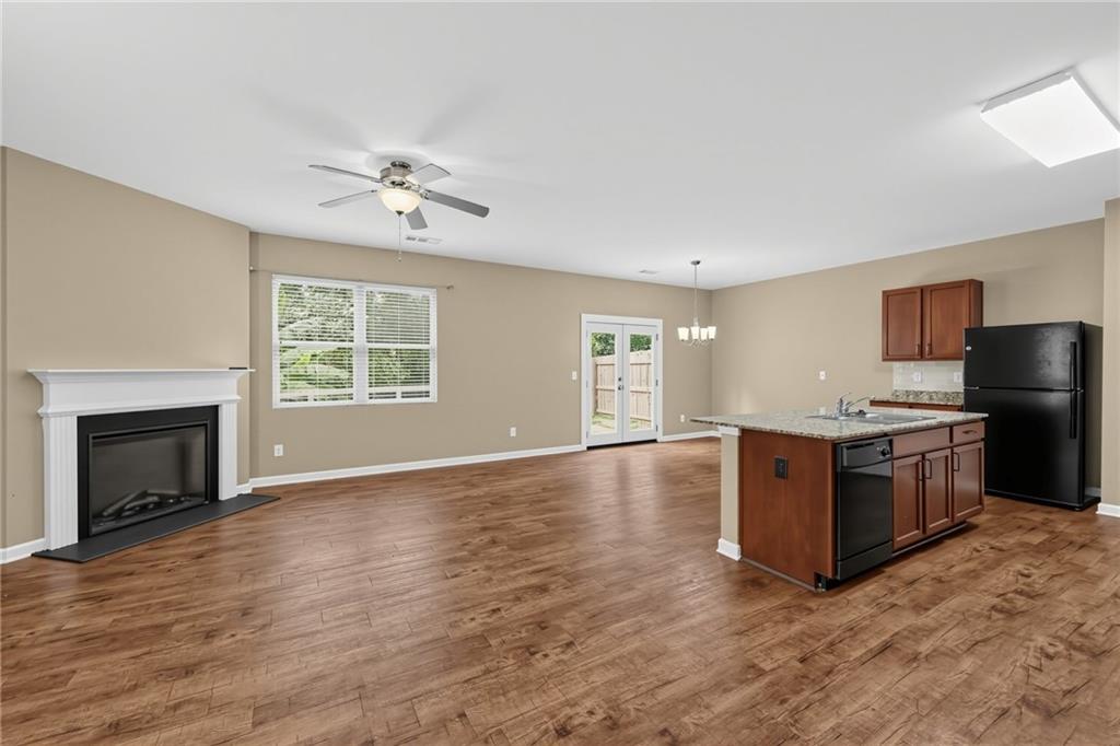 514 Altama Way Property Photo 3