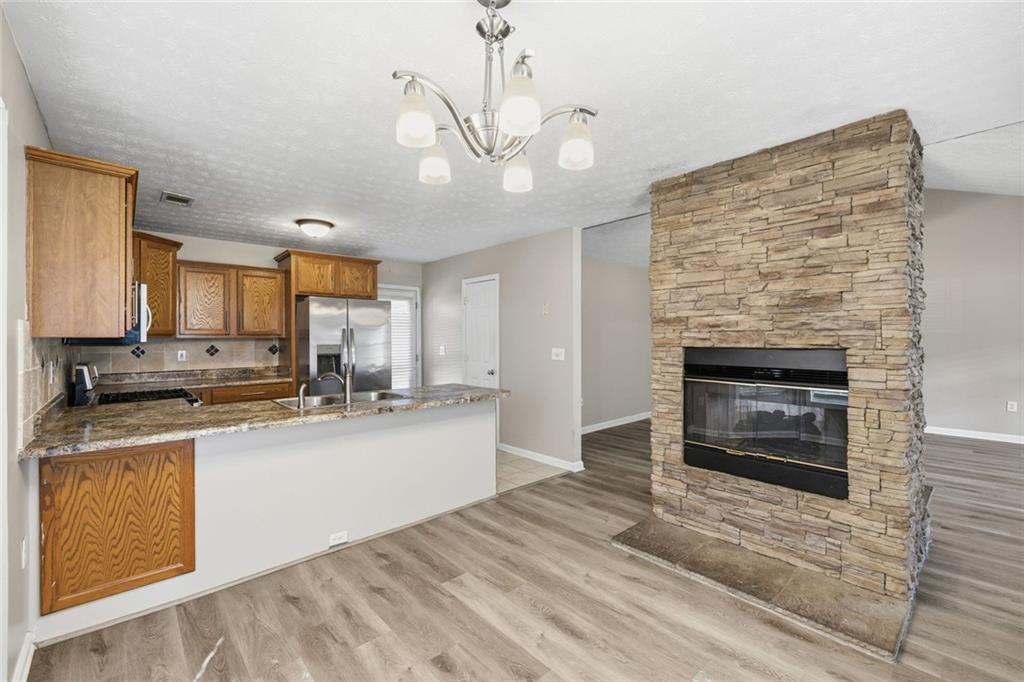 130 The Falls Boulevard Property Photo 7