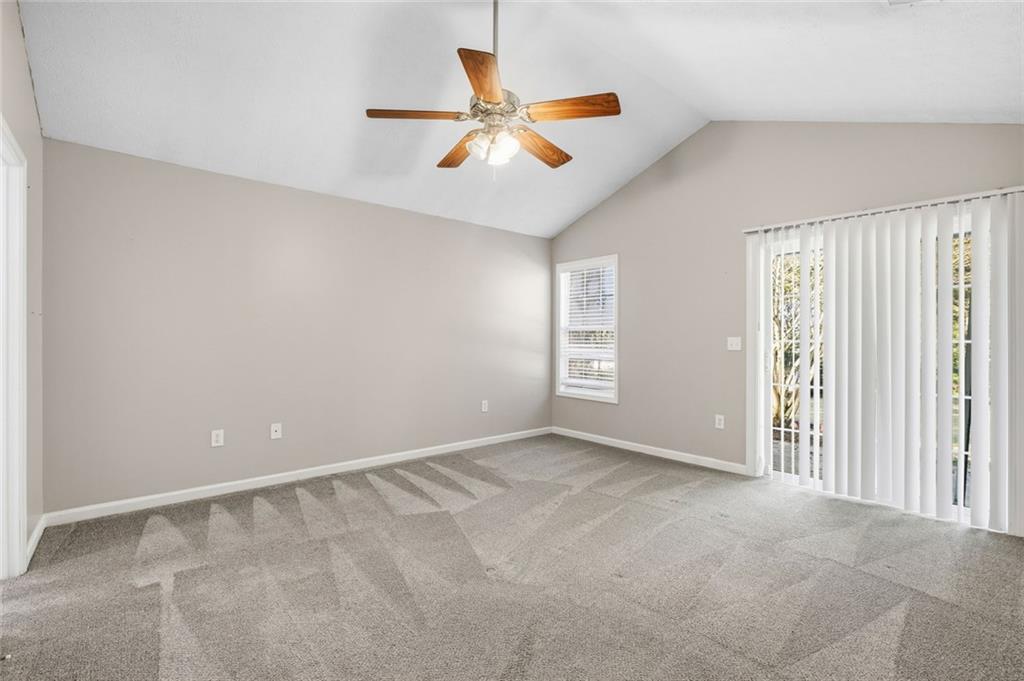 130 The Falls Boulevard Property Photo 16