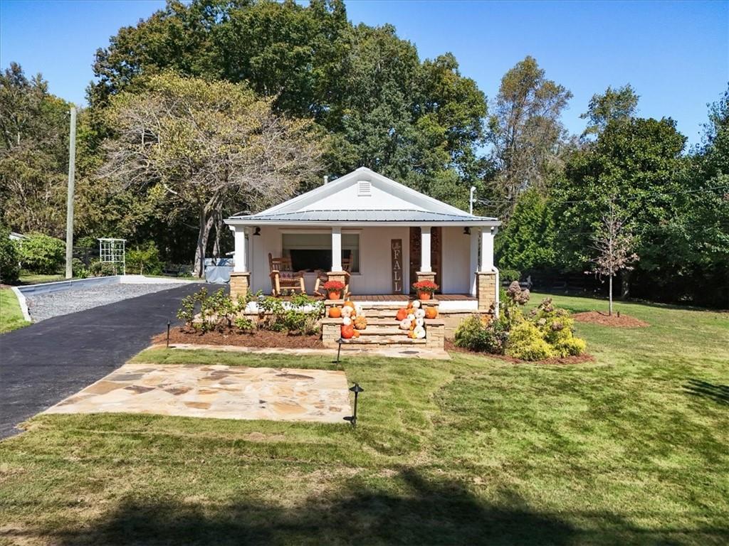 2350 Birmingham Road Property Photo 3