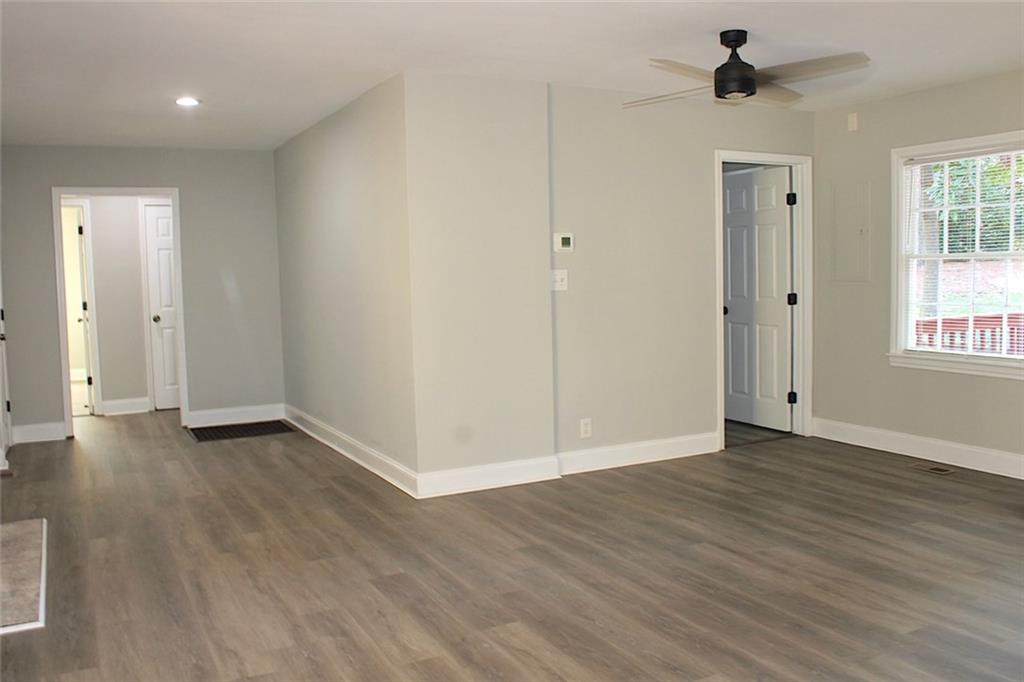 3793 Poplar Drive Property Photo 4