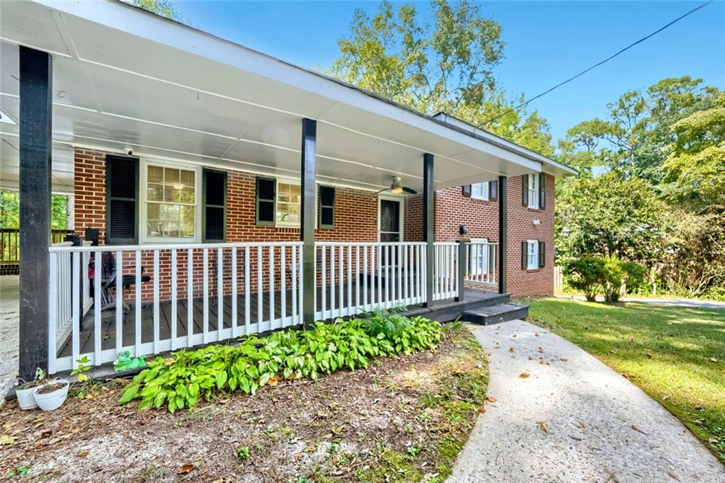 110 Circle Drive Property Photo 1