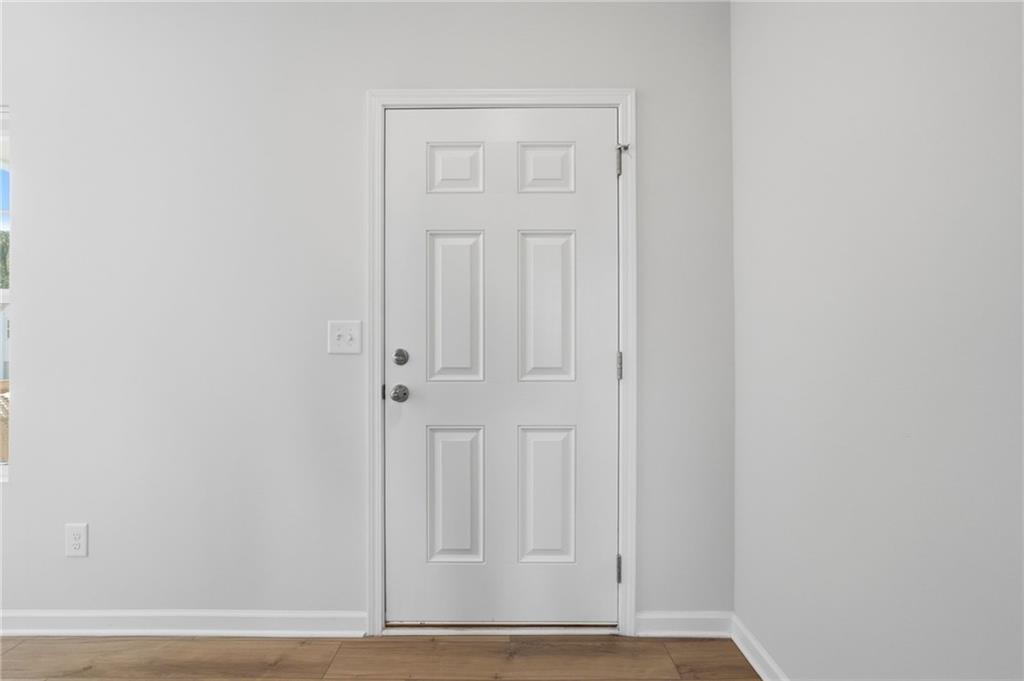 129 Bloomfield Circle Property Photo 4