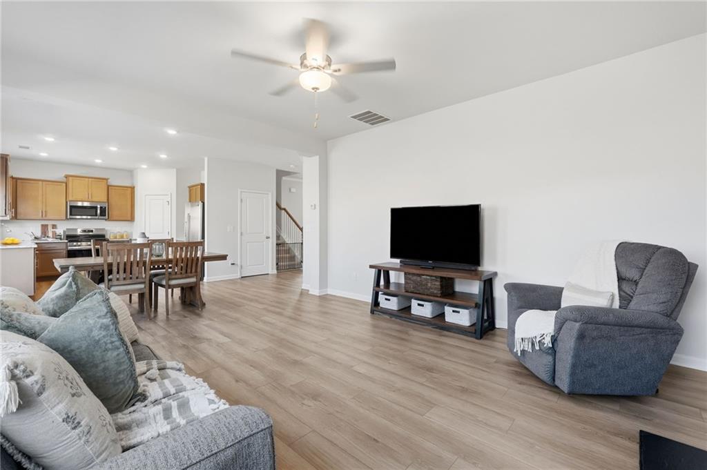 129 Bloomfield Circle Property Photo 13