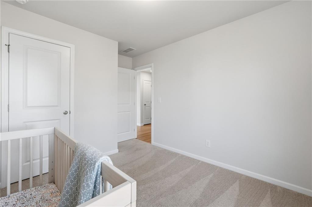 129 Bloomfield Circle Property Photo 23