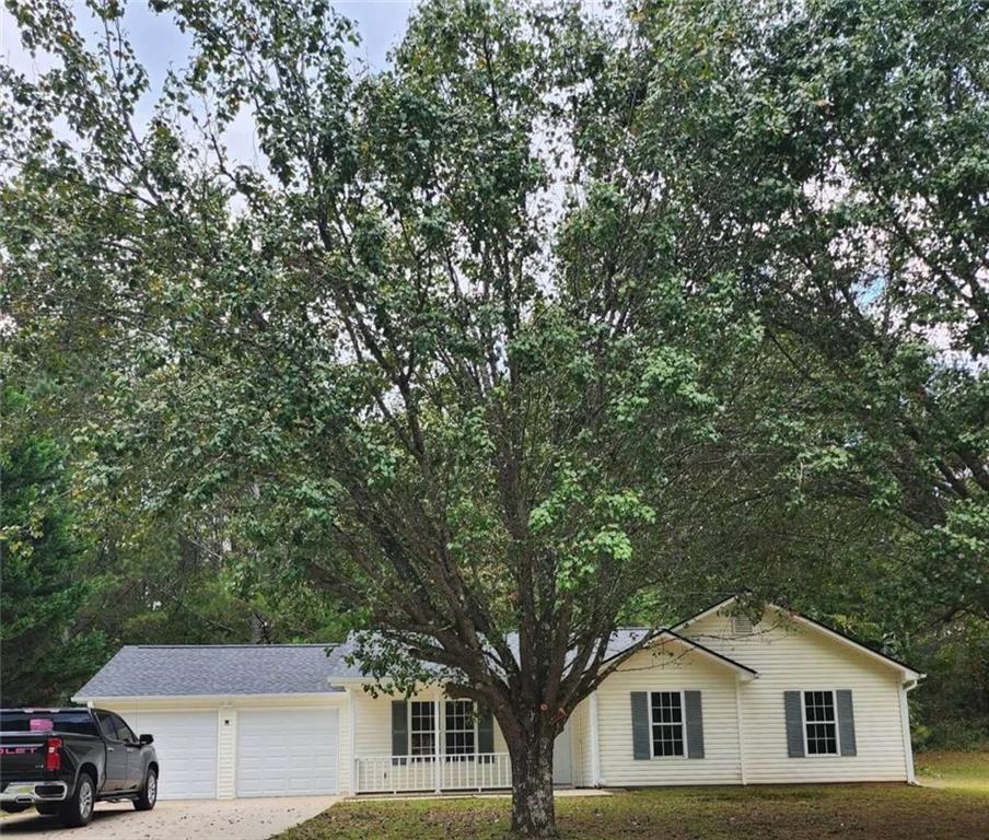 104 Southern Trace Crossing Property Photo 1