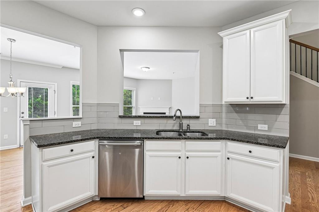 1208 Foxcroft Lane Property Photo 10
