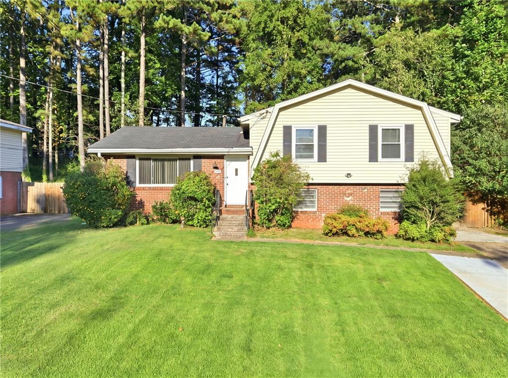2938 Dover Drive Property Photo 1