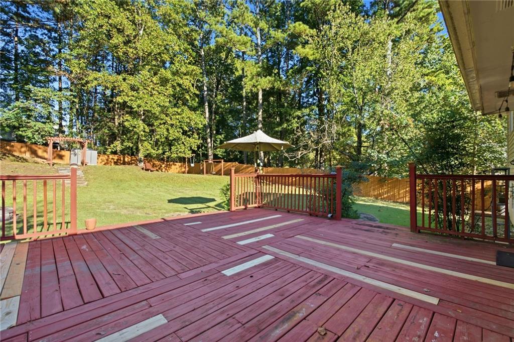 2938 Dover Drive Property Photo 3