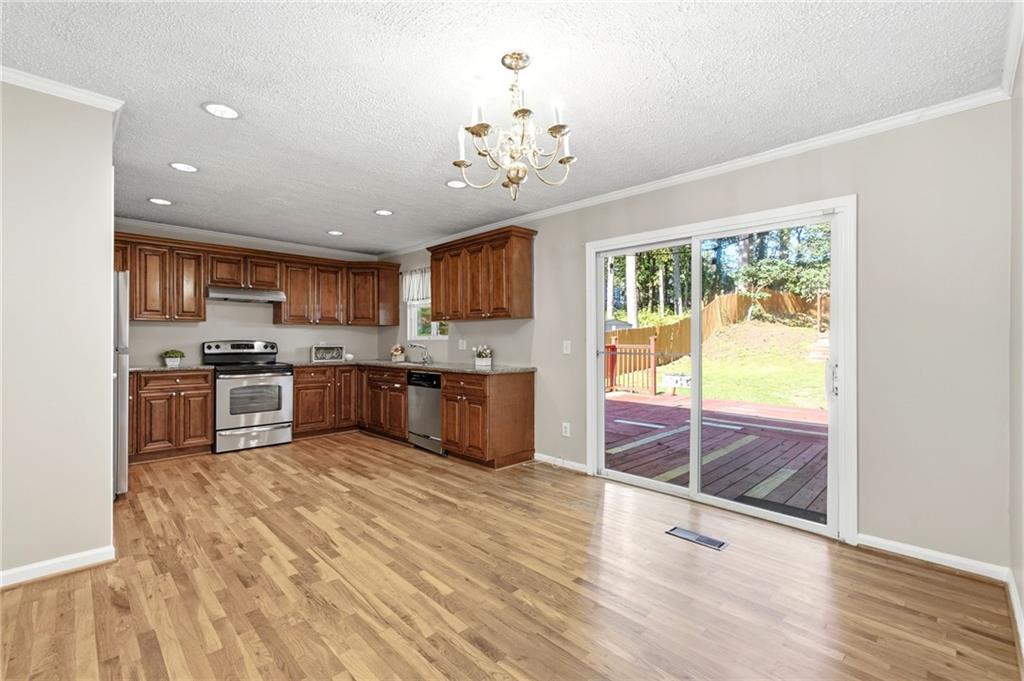 2938 Dover Drive Property Photo 7
