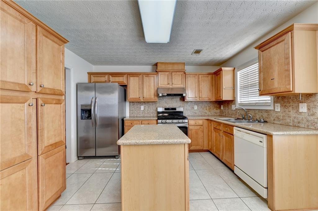 449 Bellbrook Lane Property Photo 16