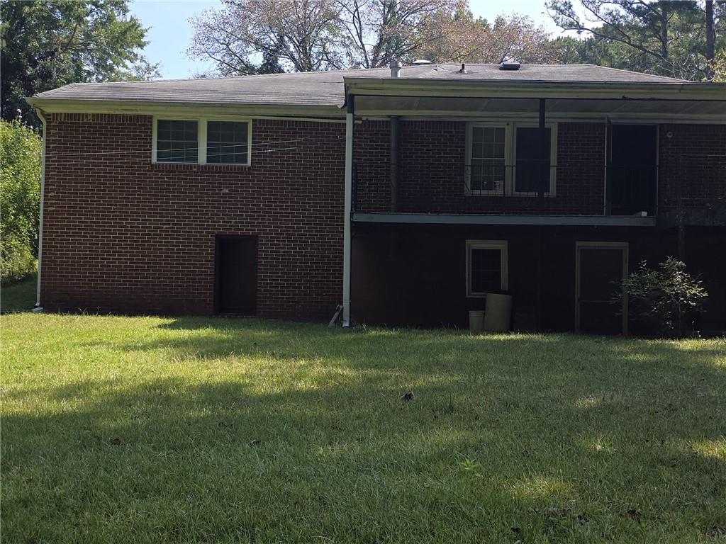 573 Martin Road Property Photo 1