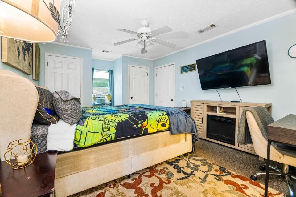 5846 Fox Run Property Photo 16