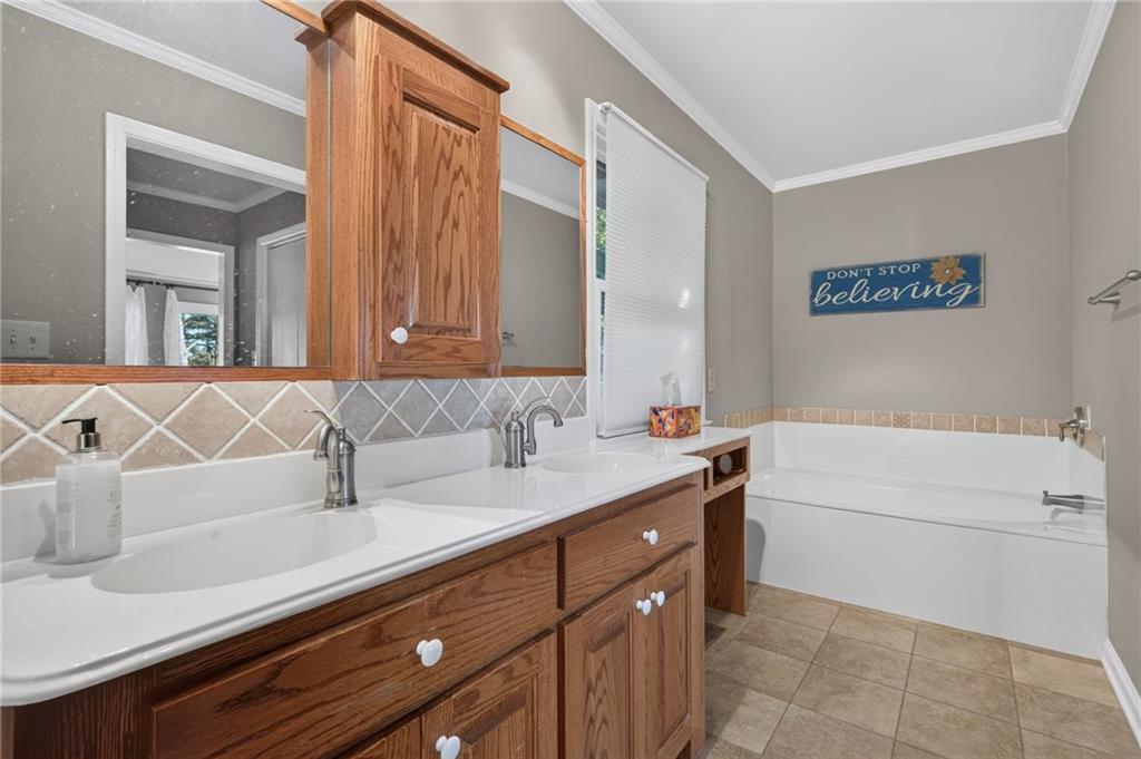 3195 Arrowhead Drive Property Photo 24