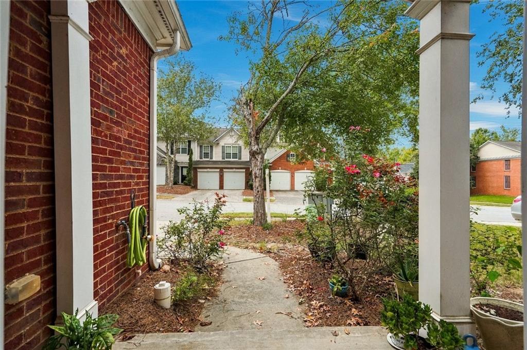 2037 Fosco Drive Property Photo 5