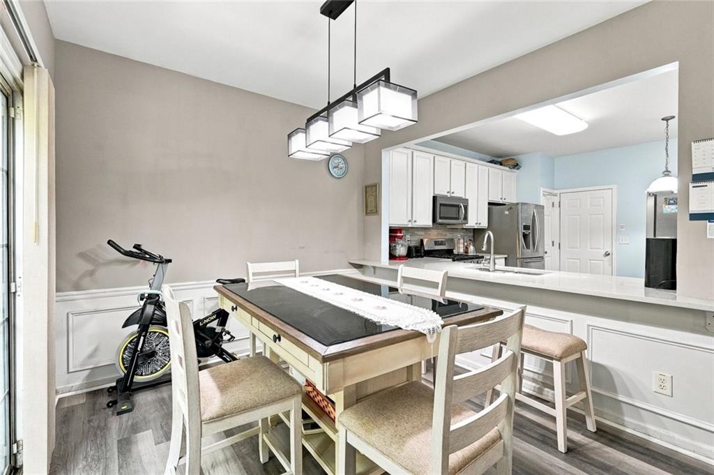2037 Fosco Drive Property Photo 13