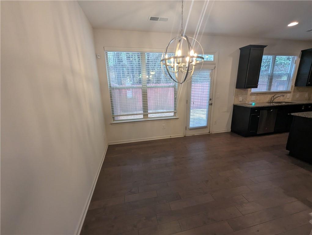 5667 Radford Loop Property Photo 4