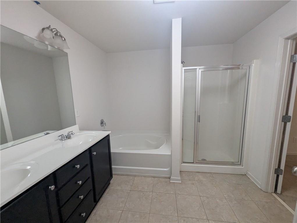 5667 Radford Loop Property Photo 17