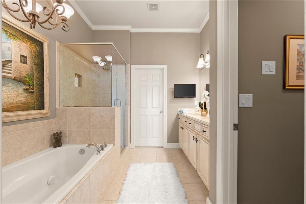 560 Kendemere Pointe Property Photo 16