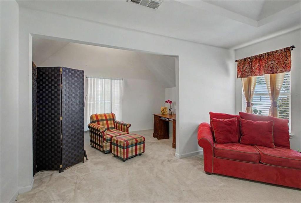 11608 Sarah Loop Property Photo 35