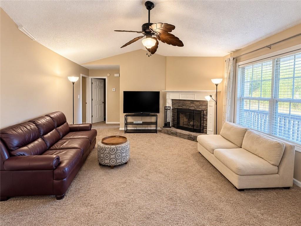 178 Pebblebrook Way Property Photo 4