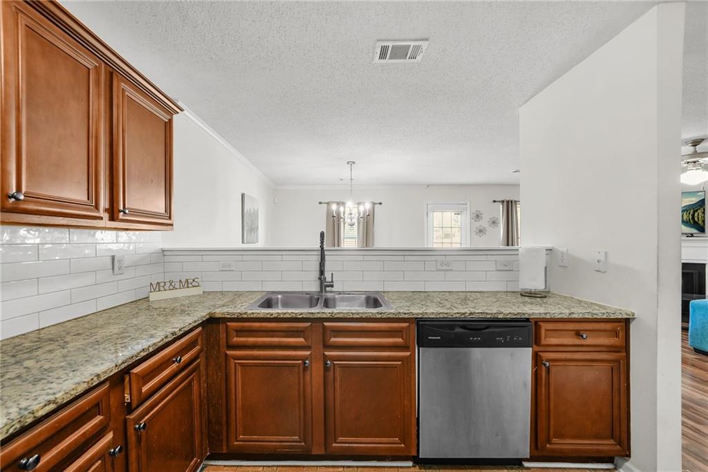 15 Colser Drive Property Photo 11