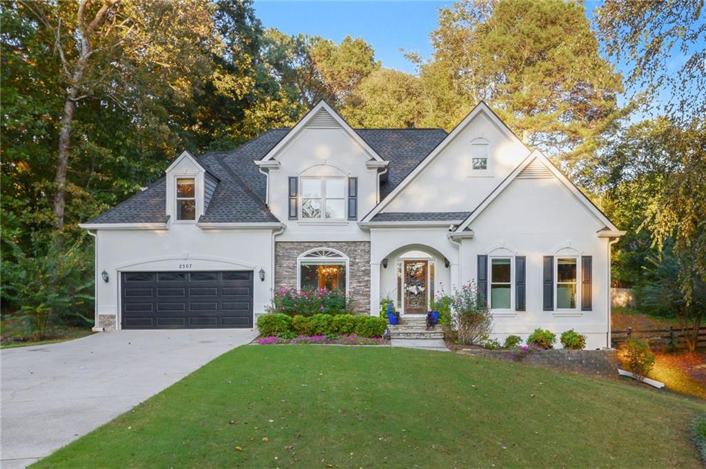 2567 Breton Court Property Photo 1