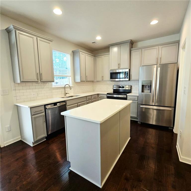 4402 Newfangle Rd Property Photo 4