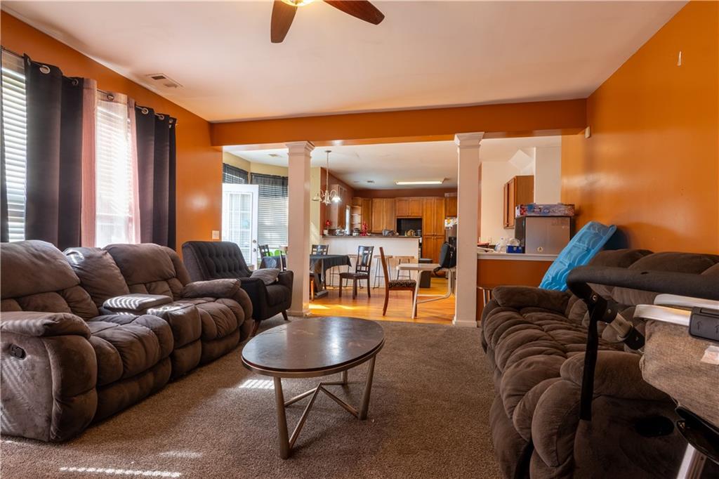 485 Greyhawk Way Property Photo 6